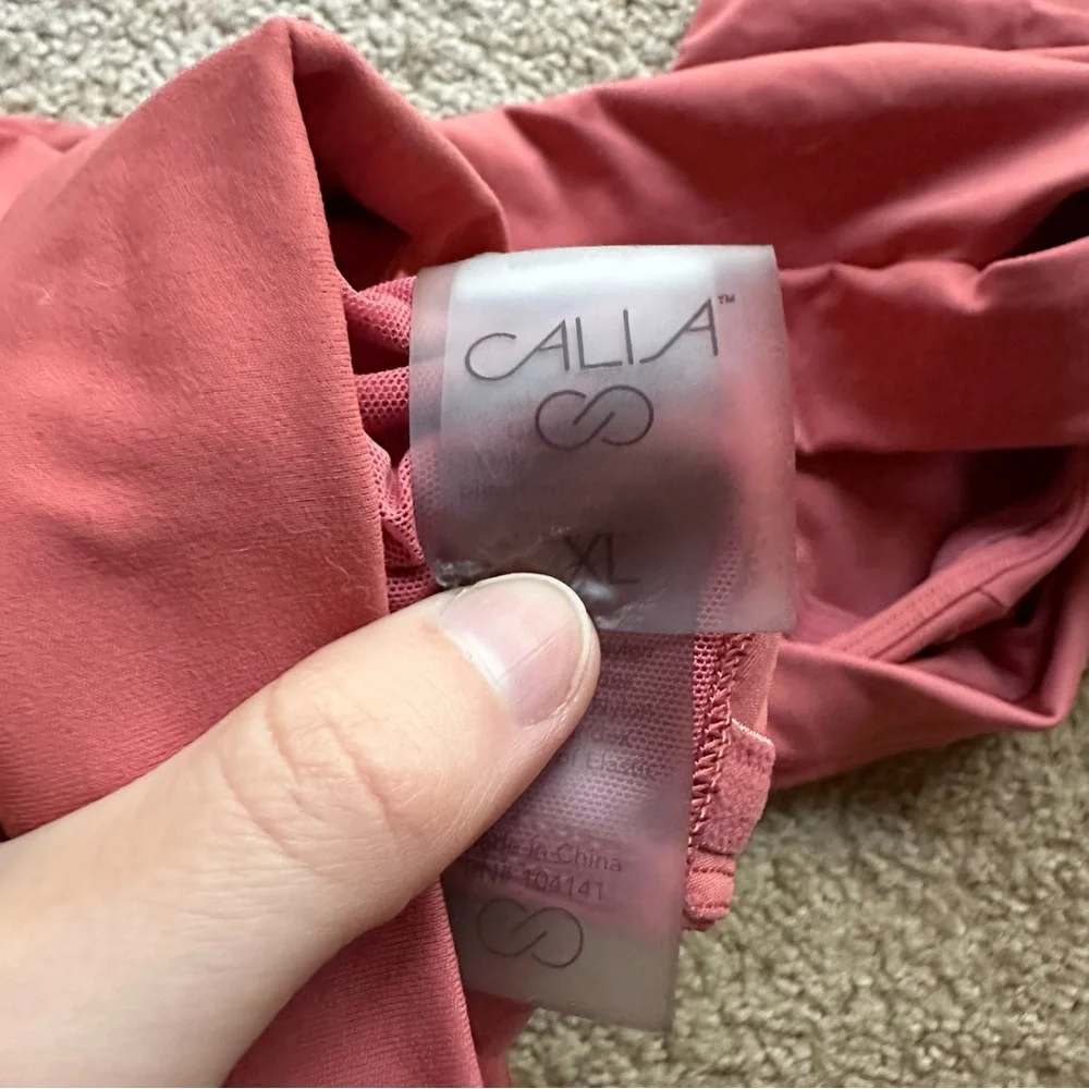 CALIA by Carrie Underwood Mauve Twist Front Sports Bra - Picture 8 of 8